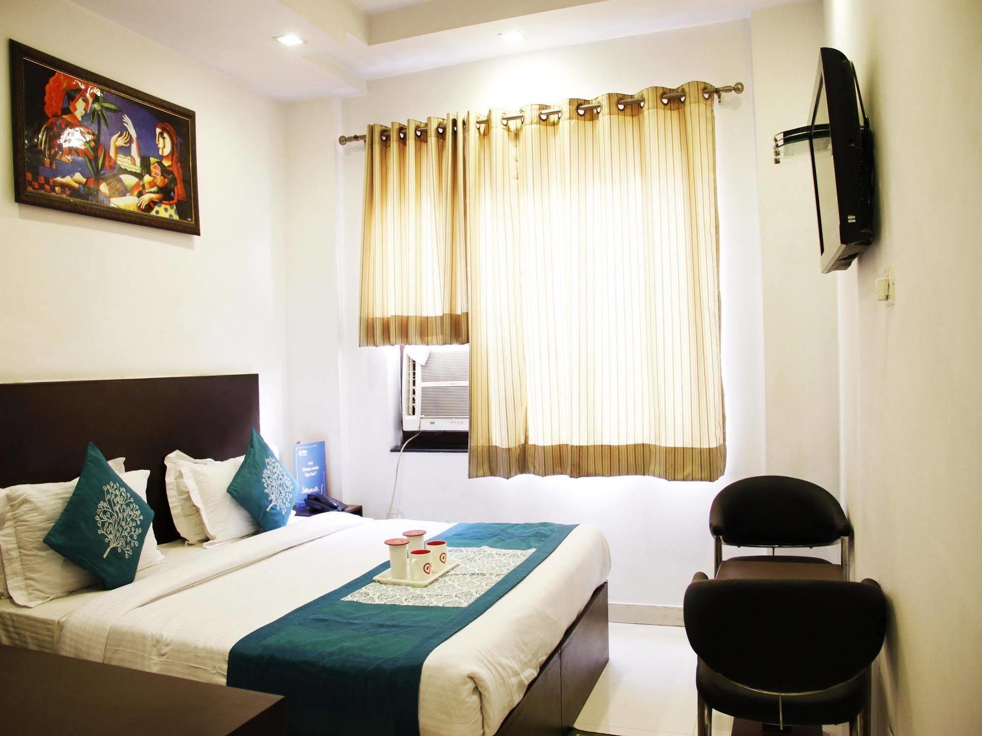 Hotel Siam International Дели Экстерьер фото