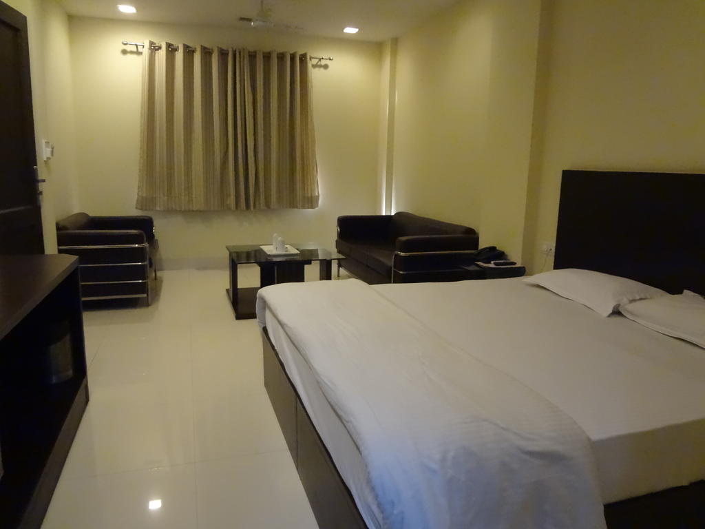 Hotel Siam International Дели Номер фото